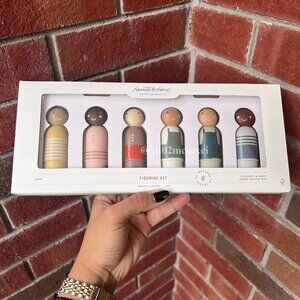 HEARTH AND HAND MAGNOLIA TOY PAL PEOPLE SET (6 PCS)